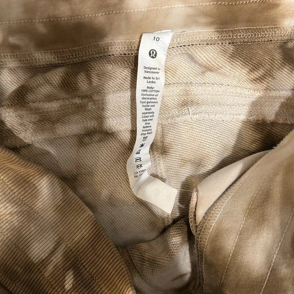 Lululemon Tie-Dye Jogger Pants